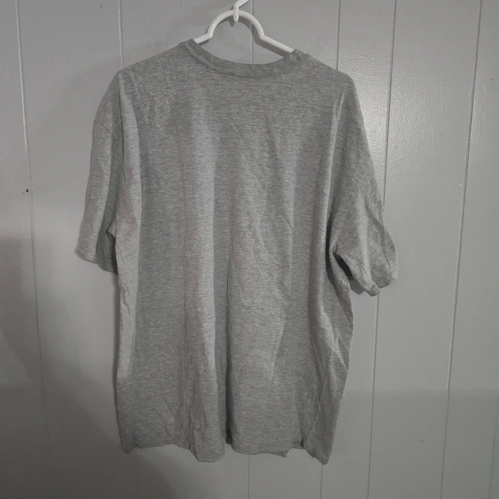 Adidas Graphic T-Shirt Mens XL Gray Short Sleeve Mountain Logo‎ Tee